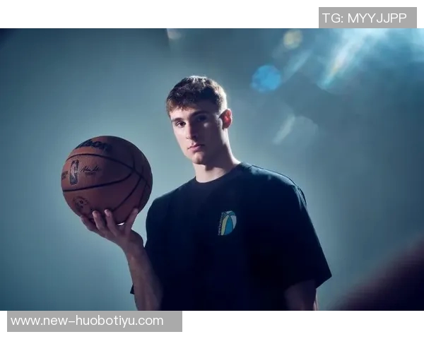 弗拉格在比赛中表现出色成为历史第二年轻的15分5板5助球员仅次于詹姆斯 弗拉格在比赛中表现出色成为历史第二年轻的15分5板5助球员仅次于詹姆斯